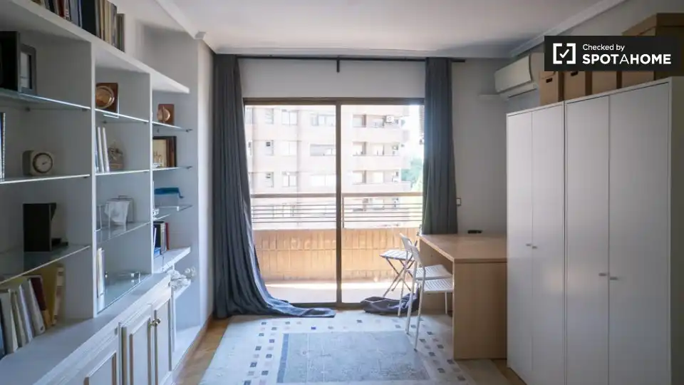 Habitació de lloguer, València