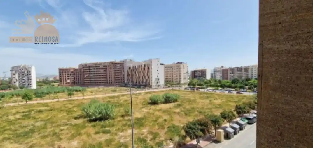 Piso de 80 m² en Murcia