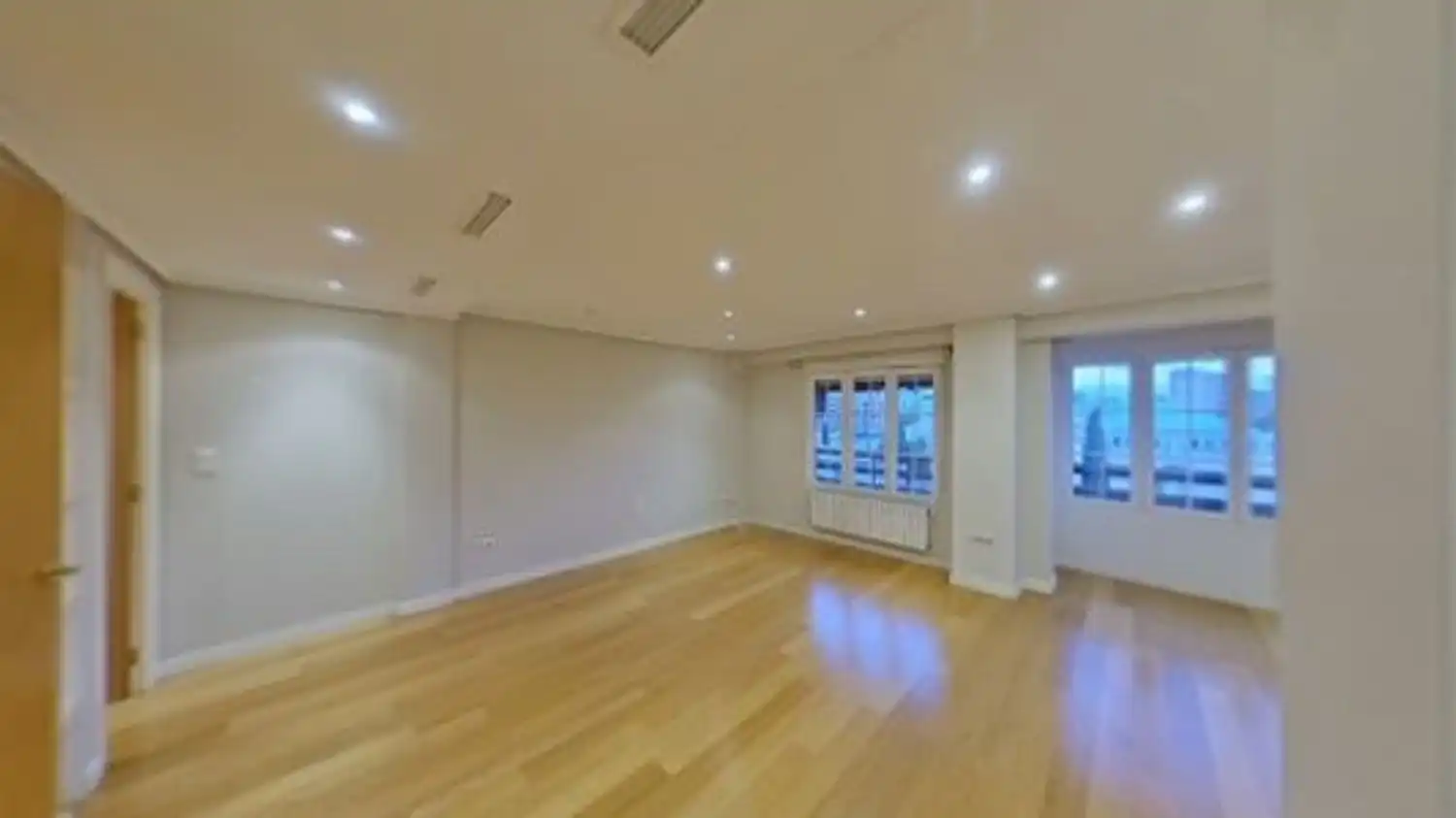 Piso de 140 m² en Zaragoza