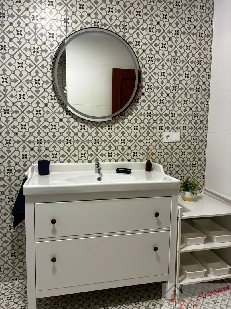 Habitación 150 m², Antequera