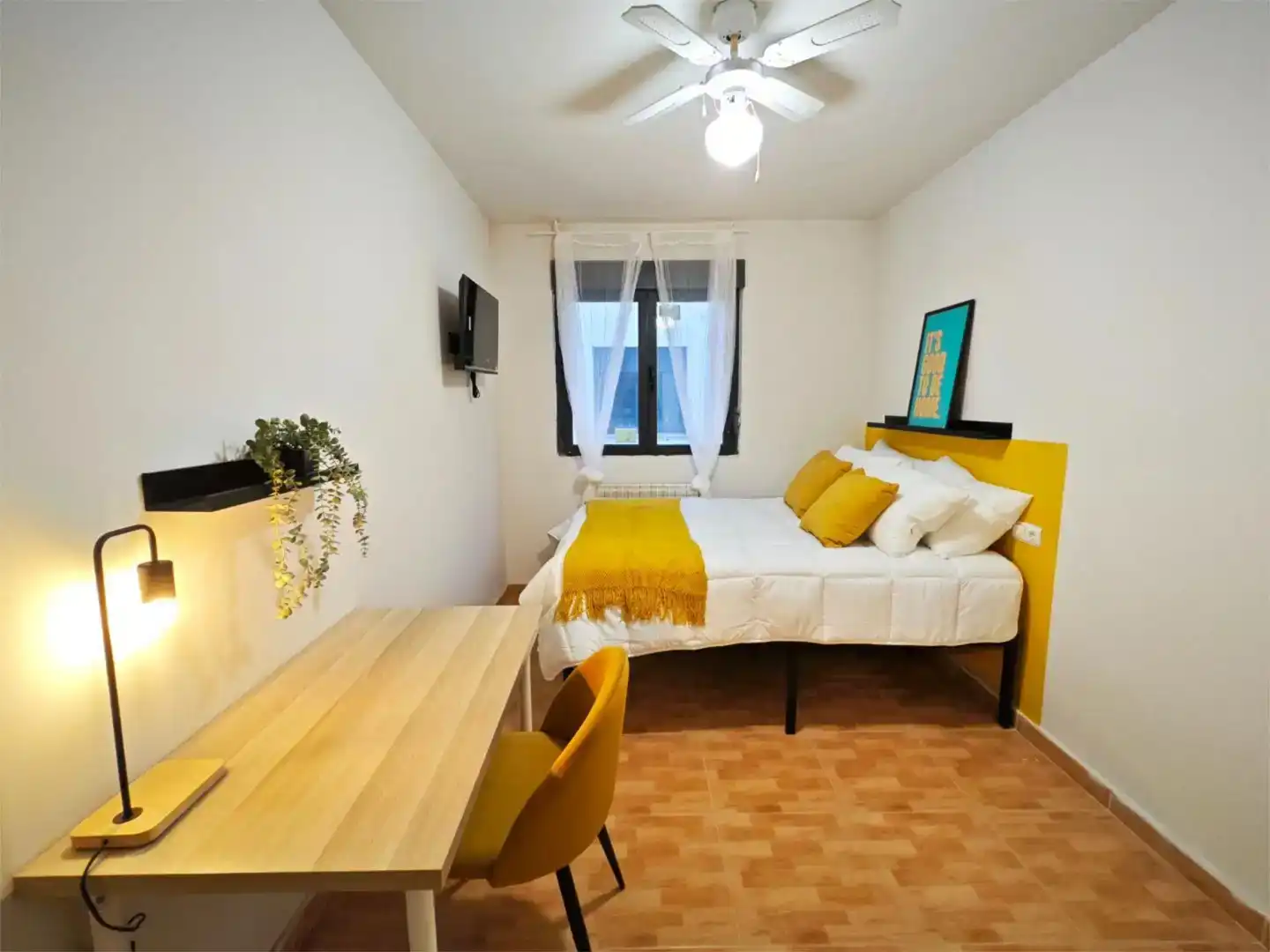 Habitación 85 m², León