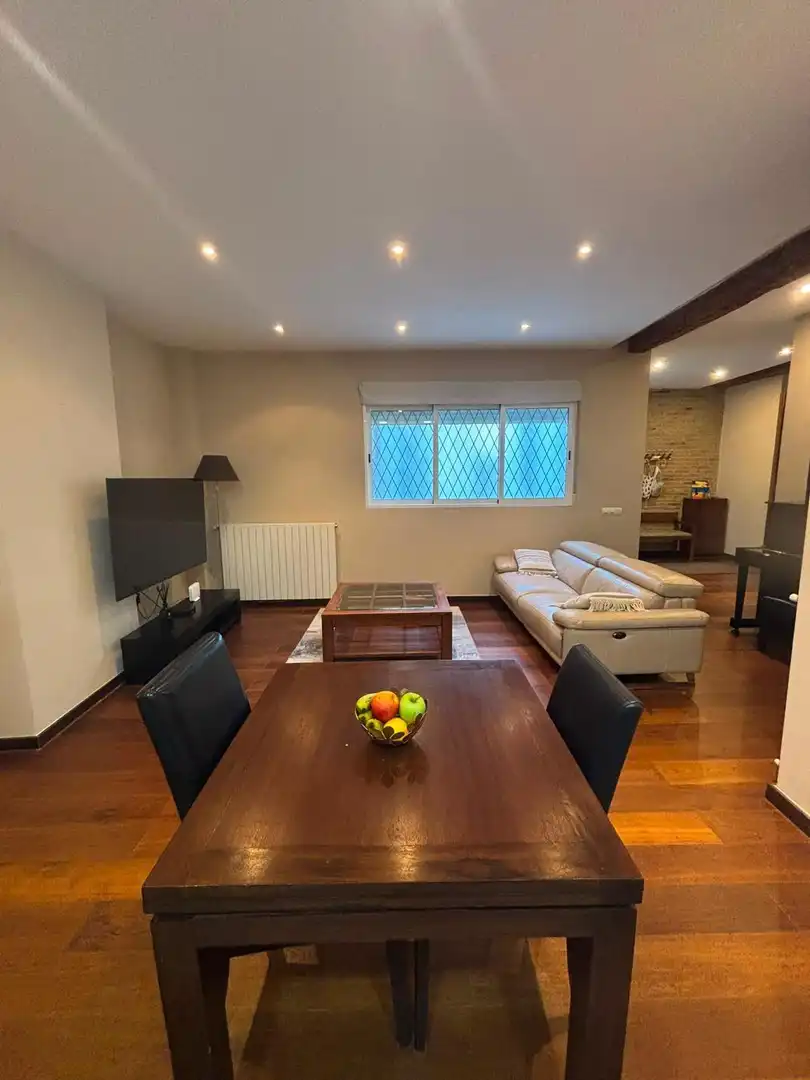 Wohnung 104 m² in Valencia