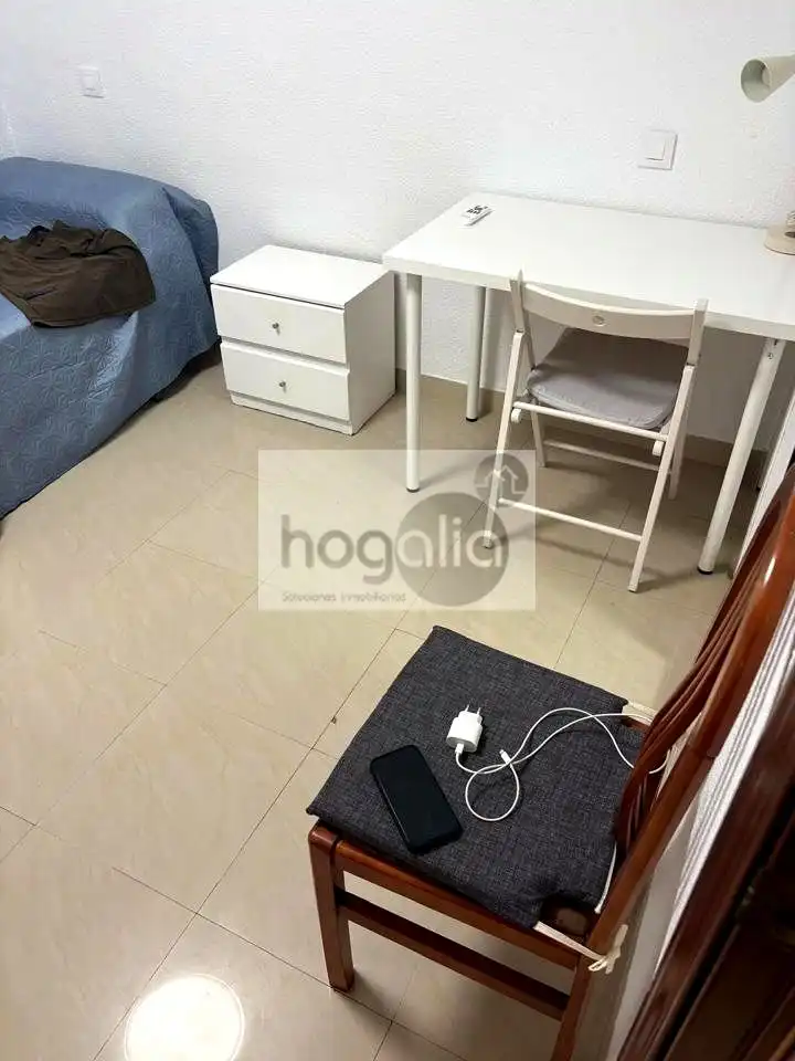 Piso de 65 m² en Sevilla