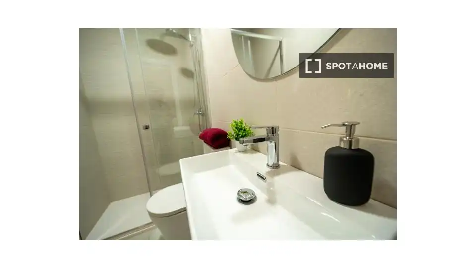 Habitación 100 m², Santander