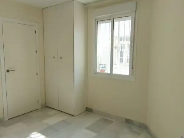 Piso de 85 m² en Sevilla
