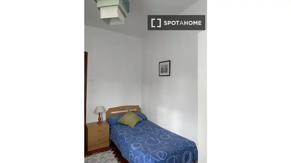 Habitación 104 m², Vigo