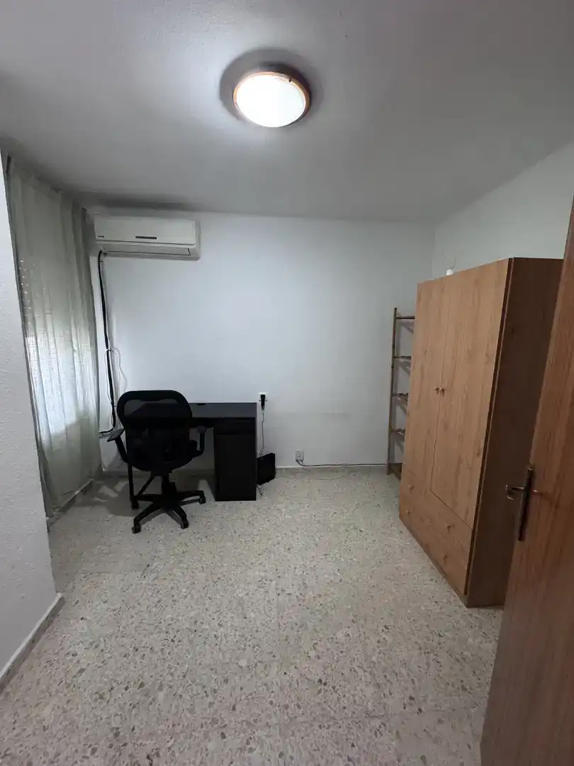 Piso de 80 m² en Algeciras