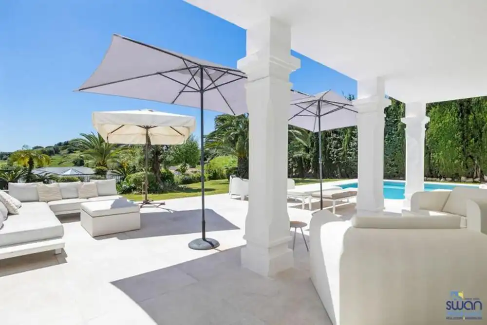 Casa de 412 m² a Estepona