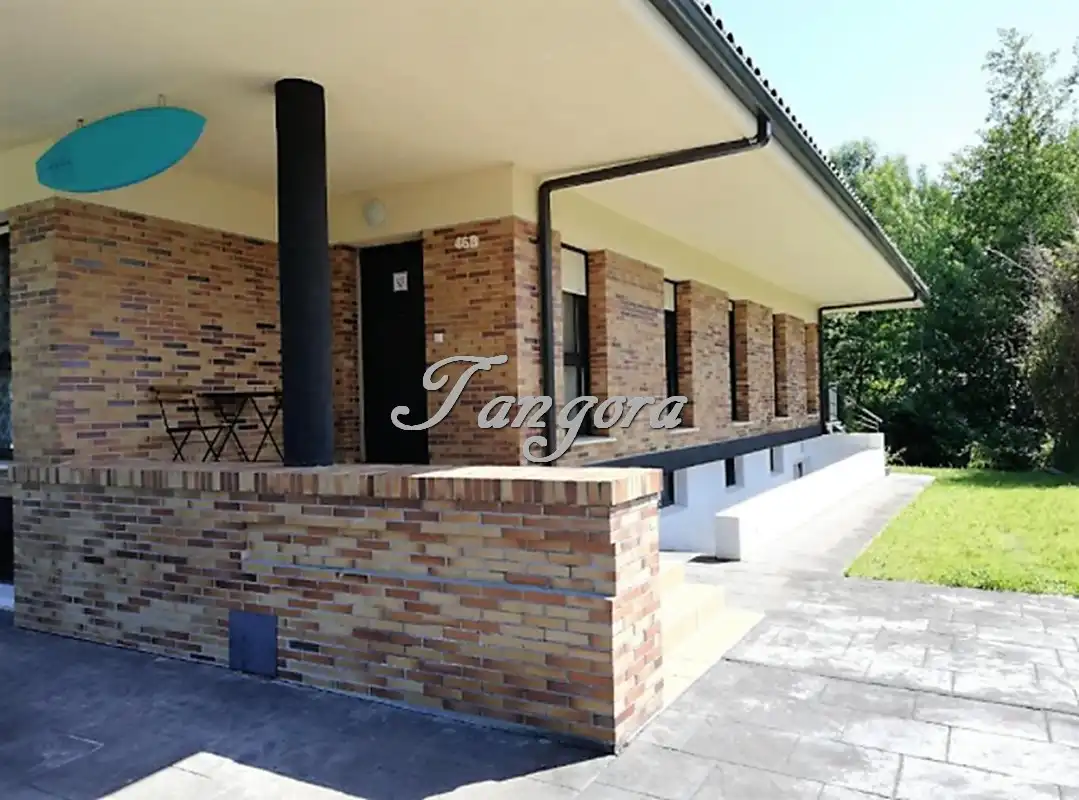 Piso de 300 m² en Mendata