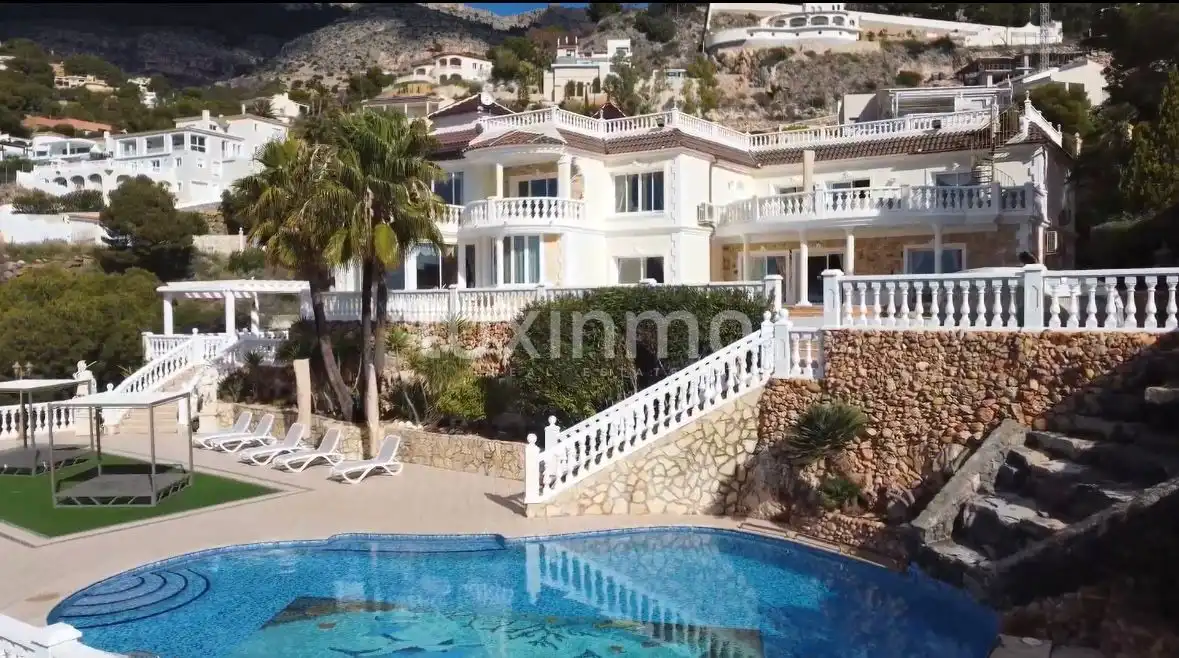 Будинок 1100 м² у Altea