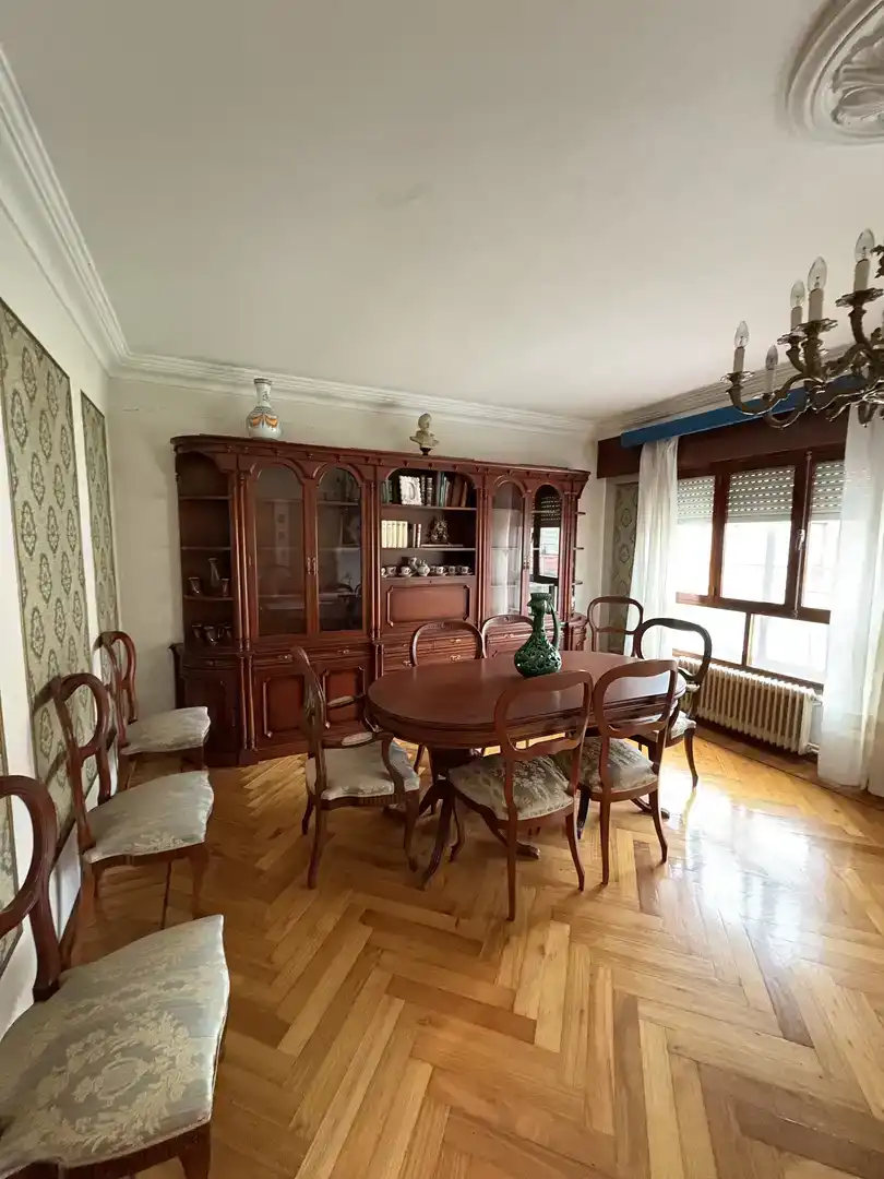 Piso de 120 m² en Pontevedra