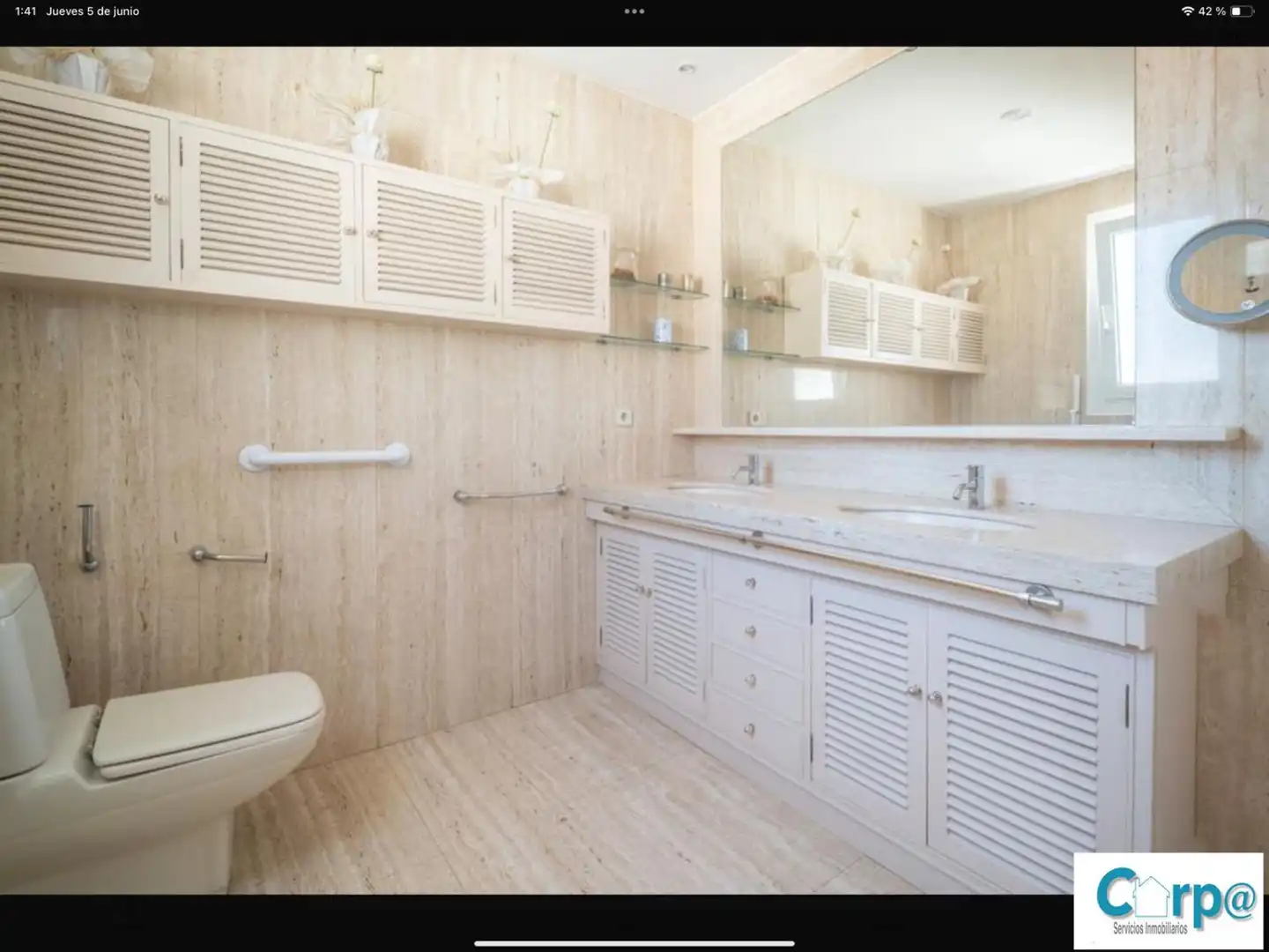 Pis de 189 m² a Pamplona
