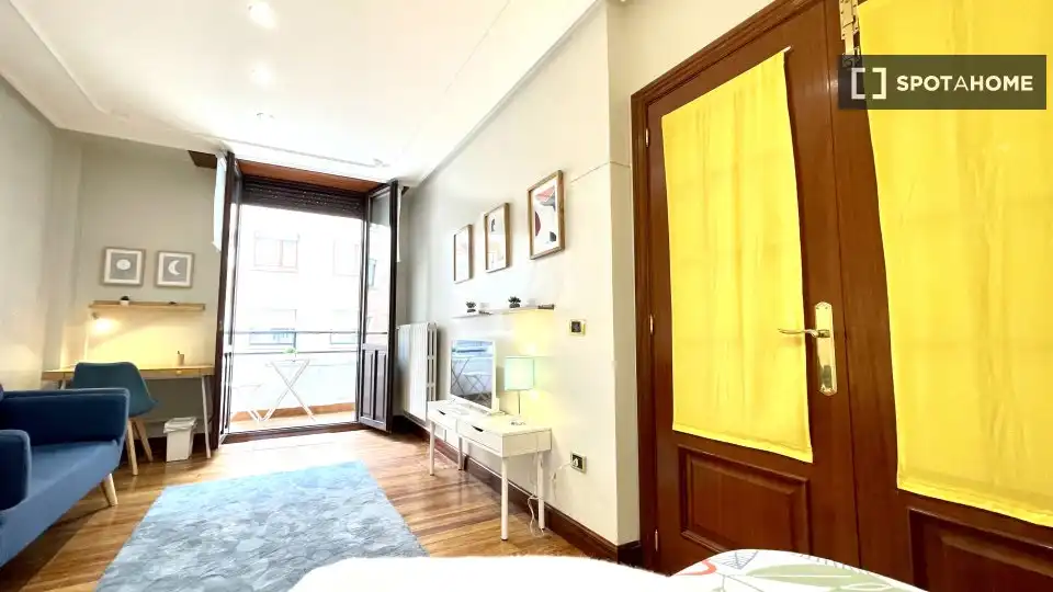 Habitación 138 m², Bilbao