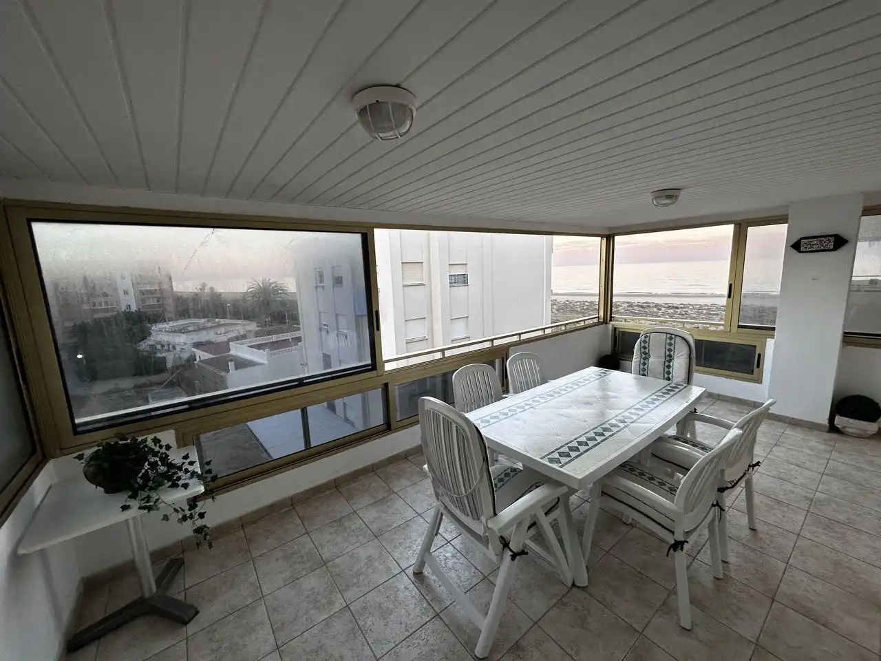 Wohnung 112 m² in Canet d'en Berenguer