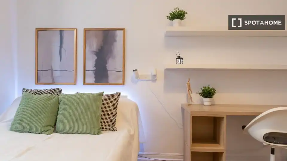 Habitació de lloguer, Madrid