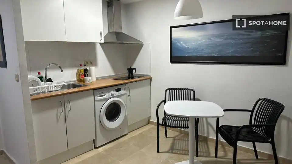 Habitación 81 m², Granada