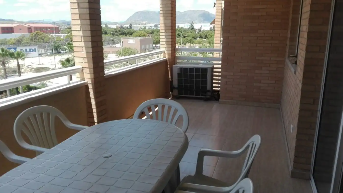 Wohnung 110 m² in Alicante