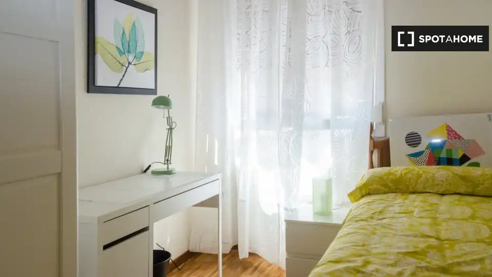 Habitación en alquiler, Oviedo