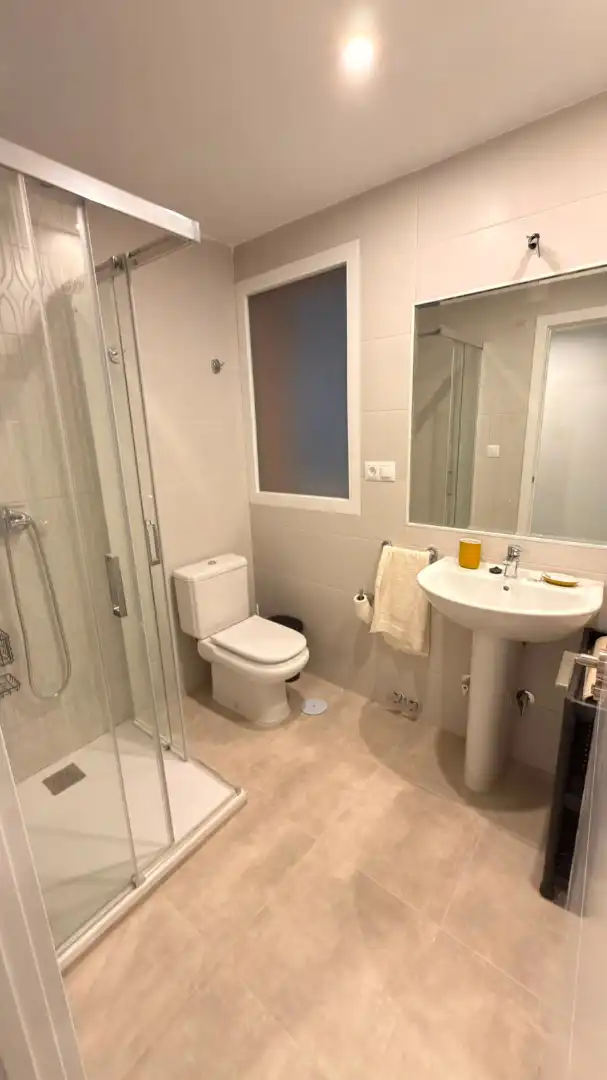 Piso de 200 m² en Granada