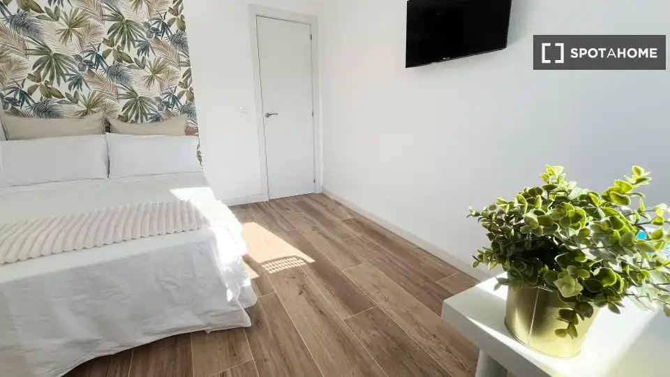 Habitación 81 m², Sevilla