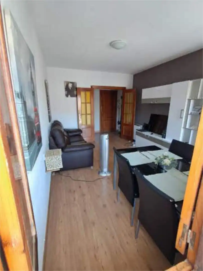 Piso de 80 m² en Siles