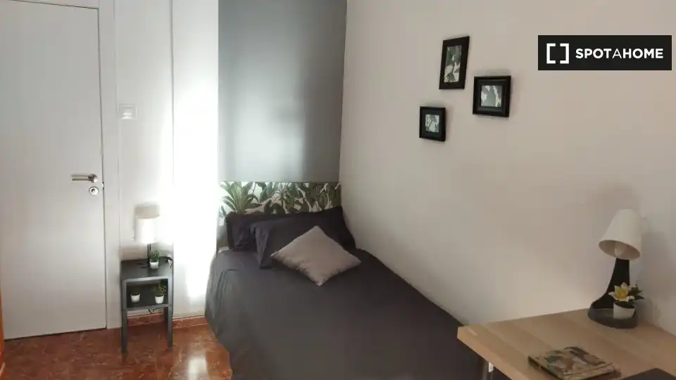 Habitación 78 m², Zaragoza