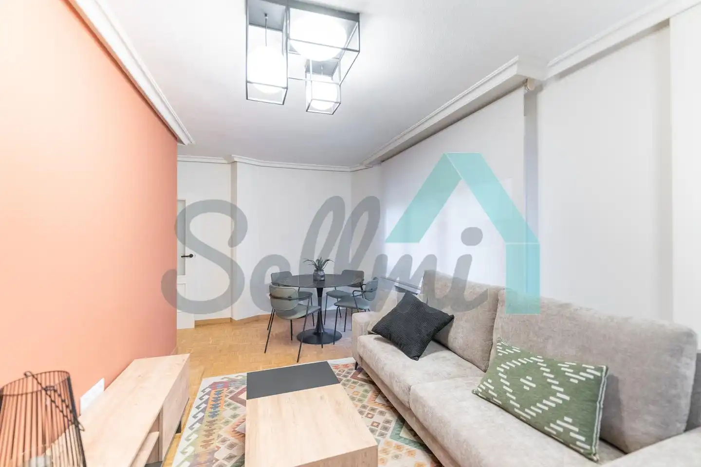 Pis de 83 m² a Oviedo