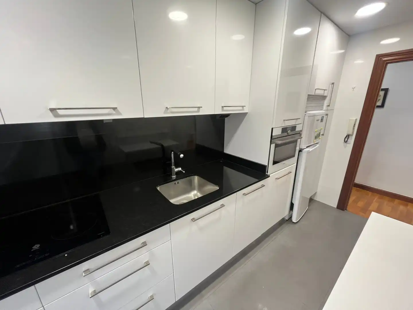 Habitación 100 m², Logroño