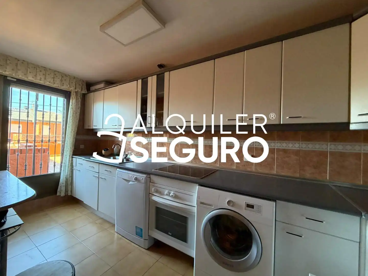 Будинок 213 м² у Manzanares el Real