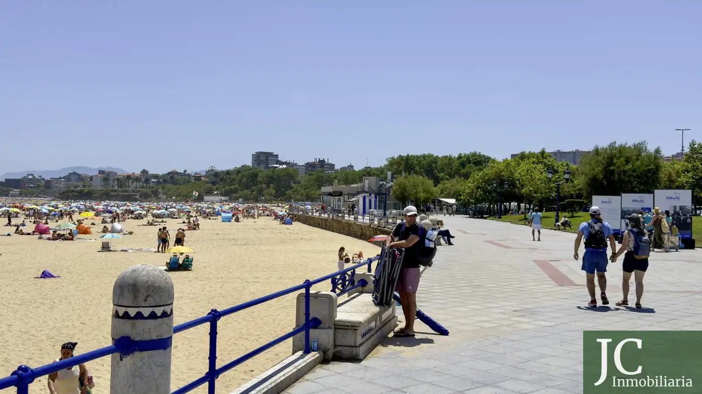 Piso de 80 m² en Santander