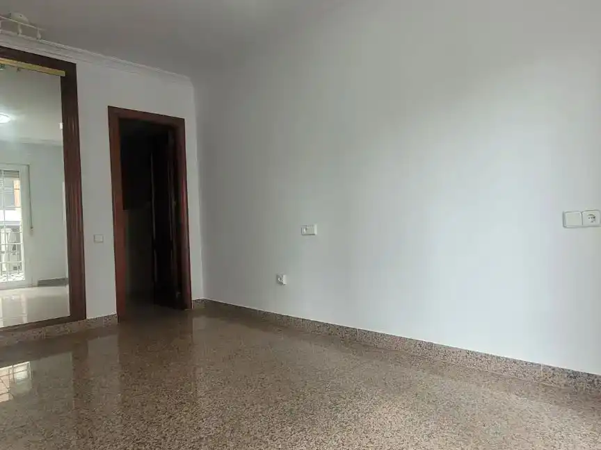 Piso de 140 m² en Almería
