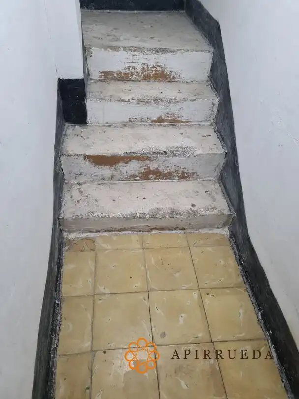 Piso de 245 m² en Escatrón