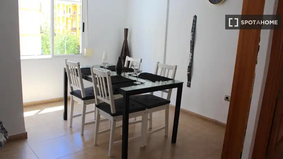 Habitación 90 m², Málaga