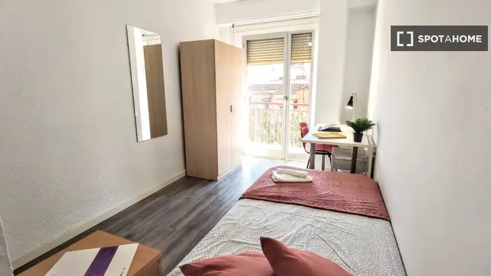 Habitación 120 m², Burjasot