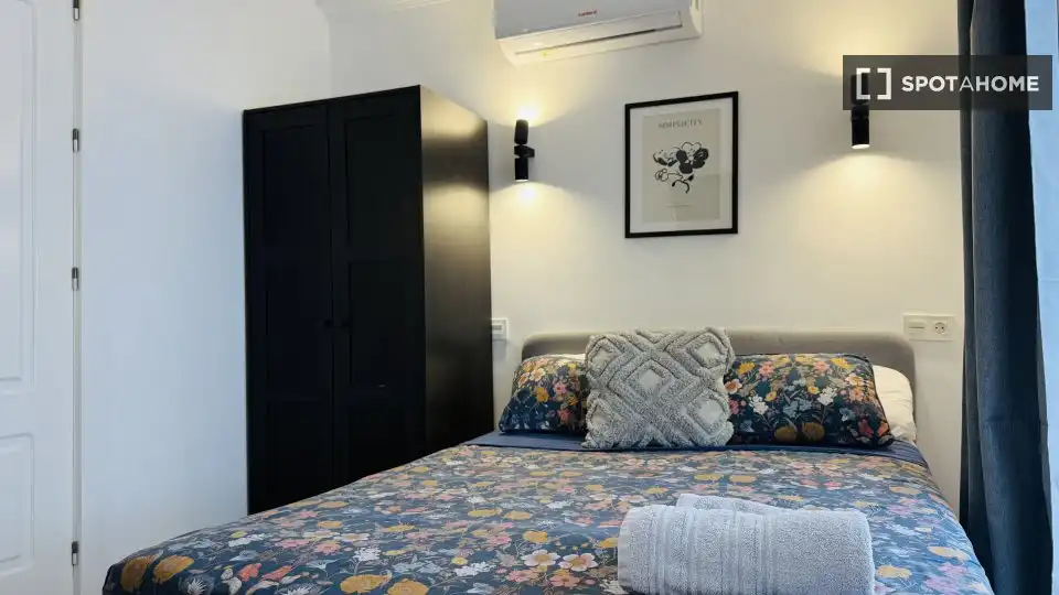 Habitación 46 m², Granada