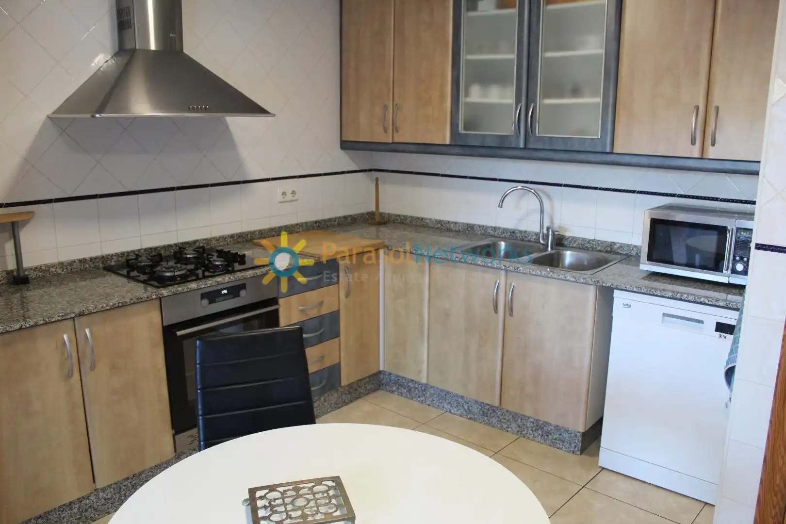 Casa de 251 m² en Oliva