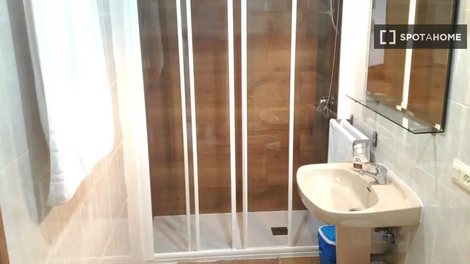 Habitación 46 m², Salamanca
