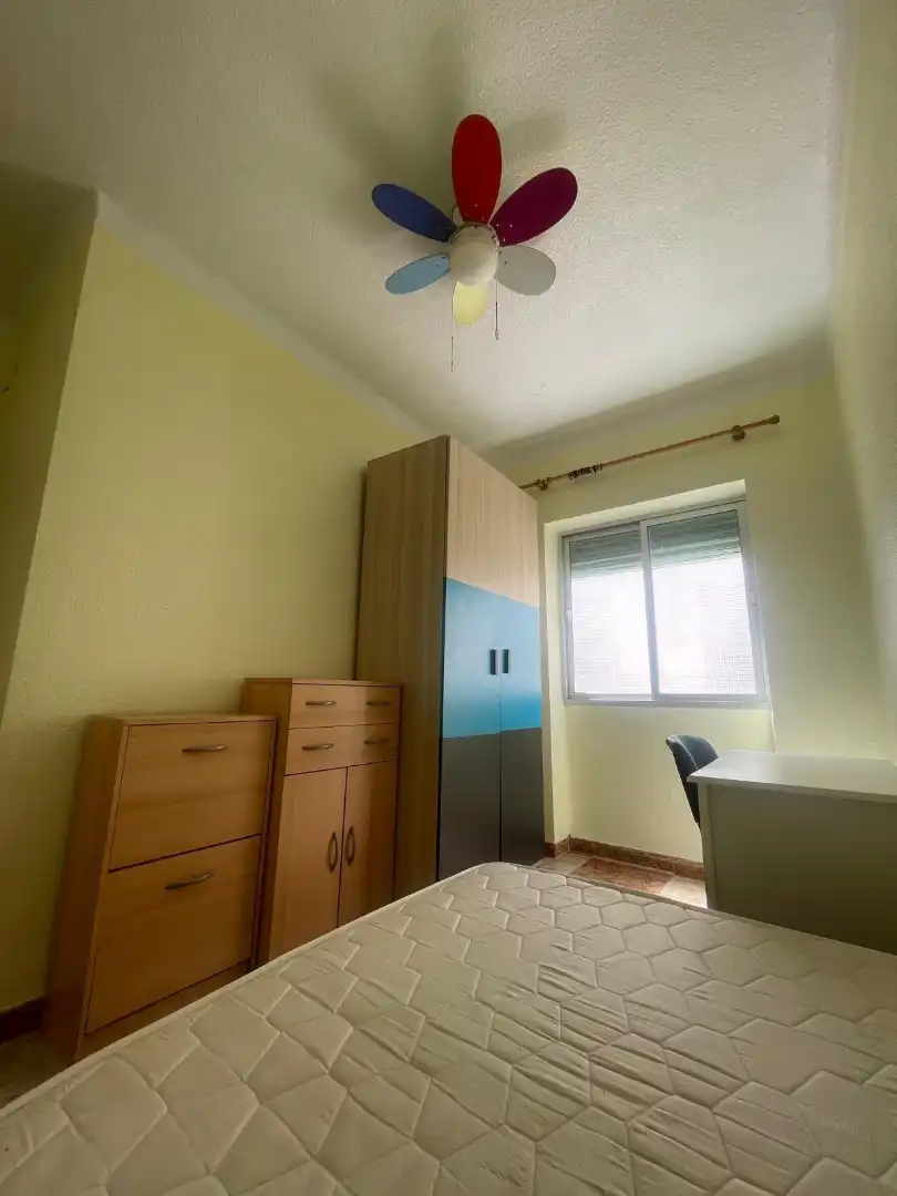 Piso de 70 m² en Granada
