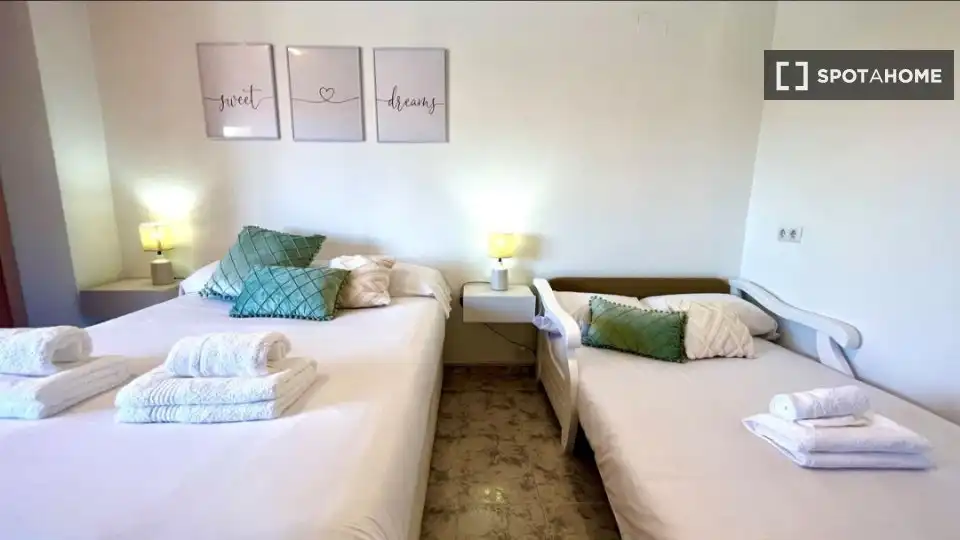 Habitación 62 m², Santa Pola