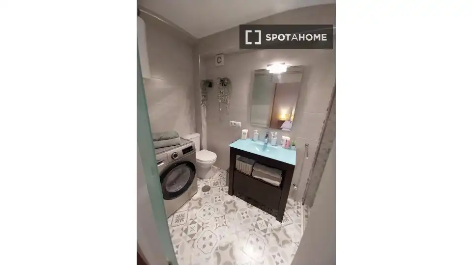 Habitación 58 m², Sevilla