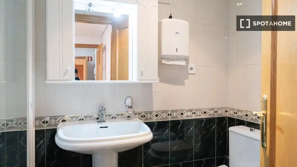 Zimmer zur Miete, Madrid