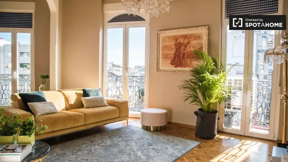 Habitación 200 m², Valencia