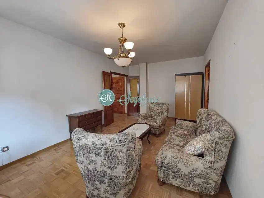 Piso de 105 m² en Segovia