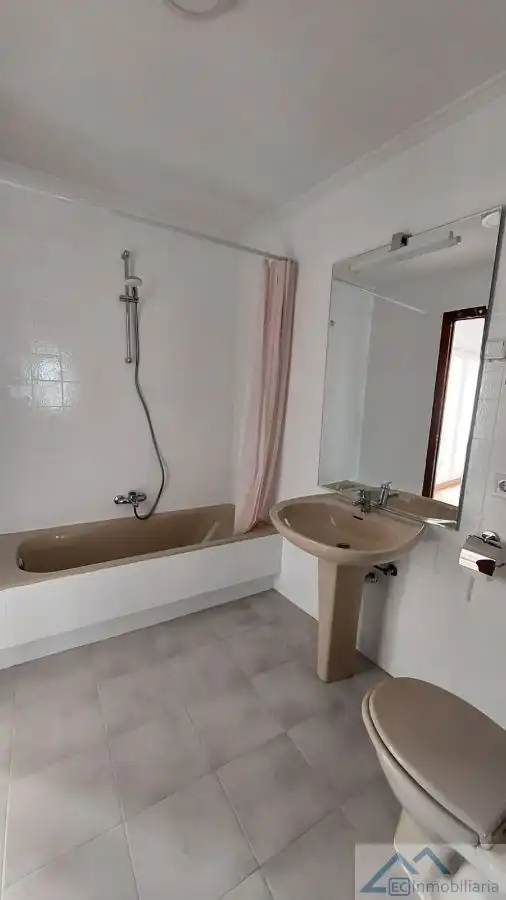 Piso de 76 m² en Santander