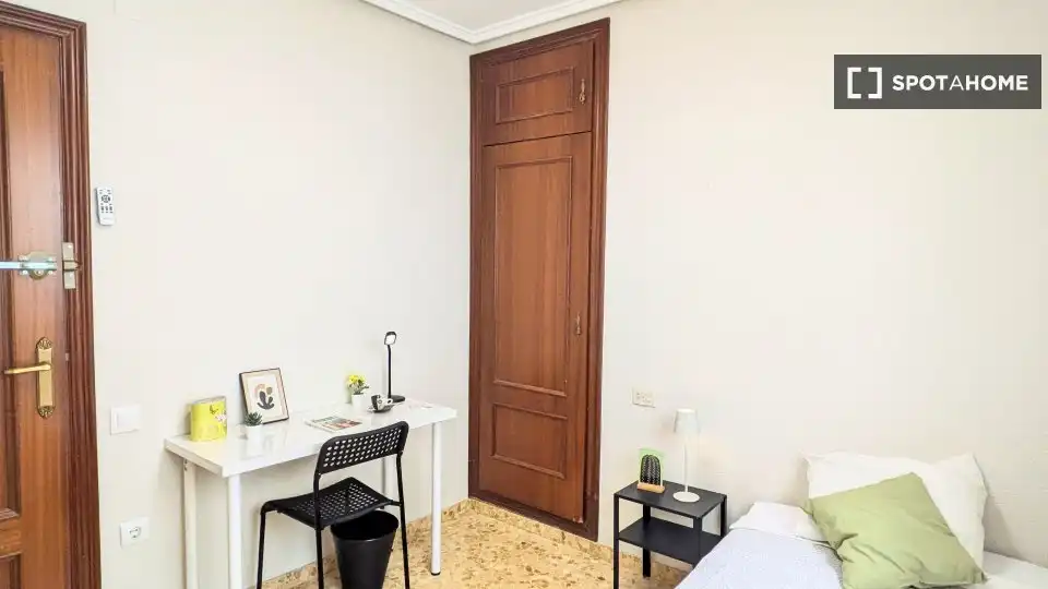 Habitación 114 m², Moncada