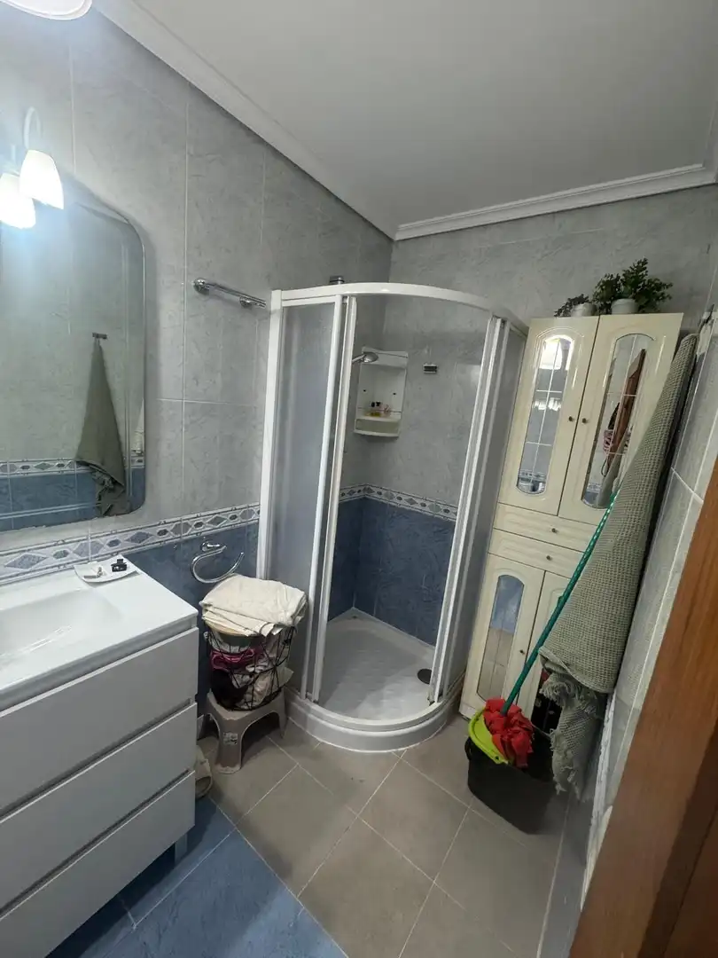Piso de 110 m² en Almería