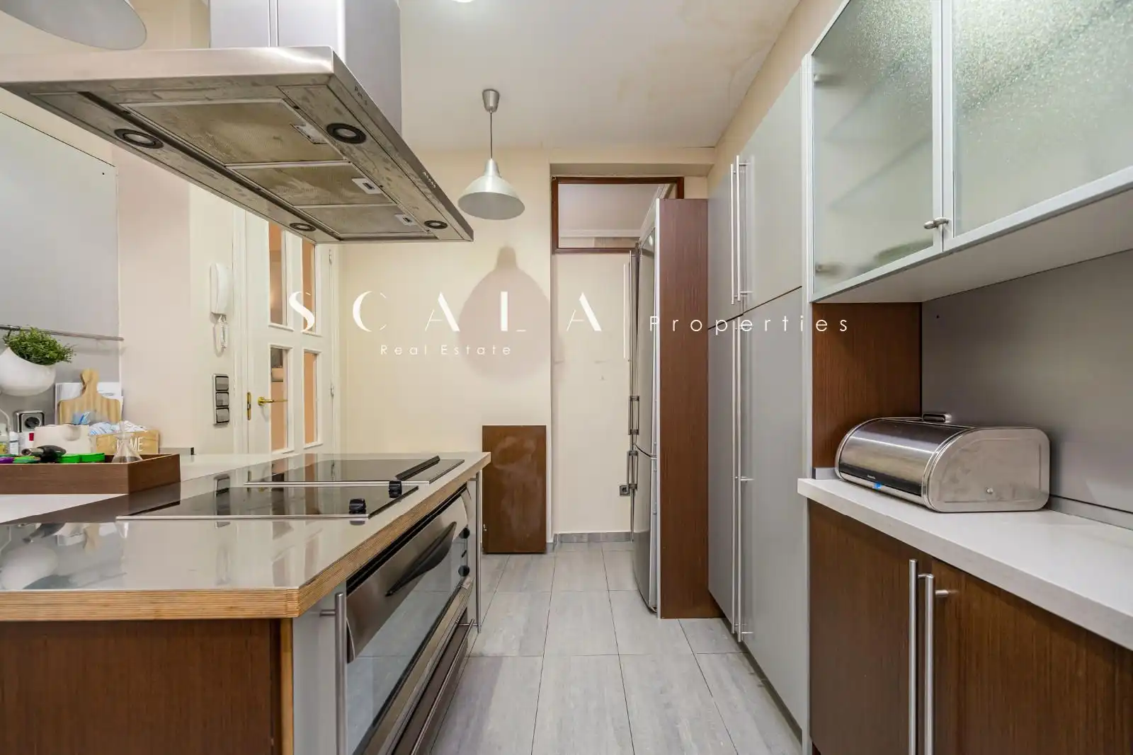 Wohnung 111 m² in Madrid