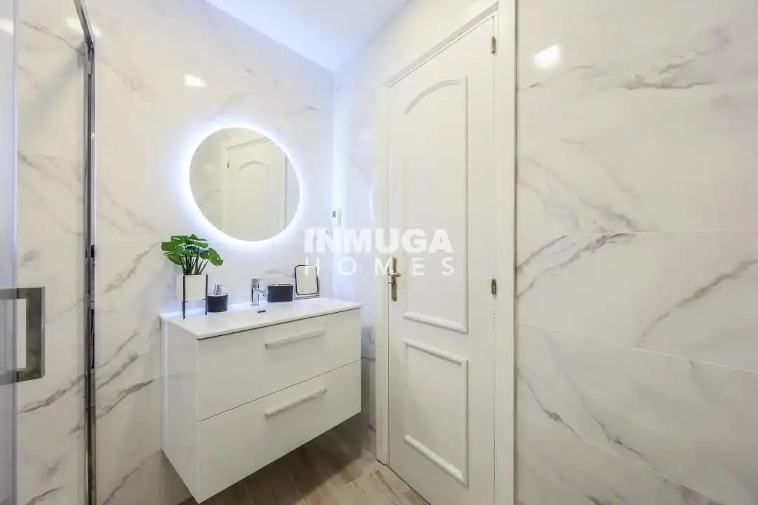 Wohnung 101 m² in Madrid