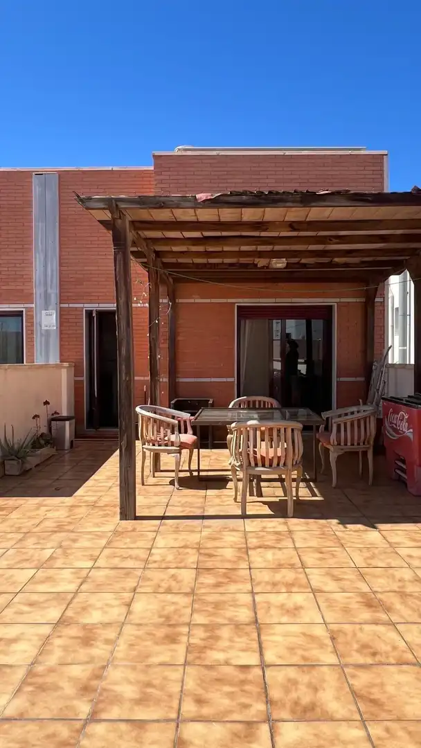 Piso de 80 m² en Almería