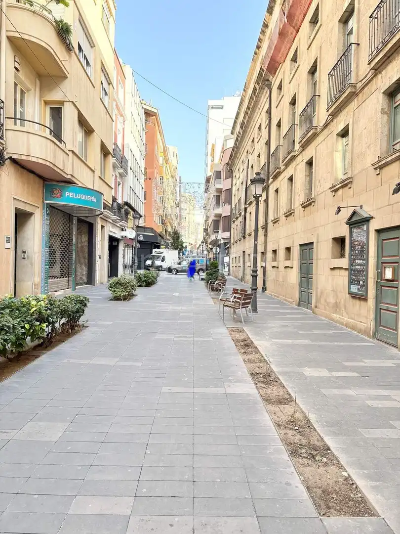 Pis de 178 m² a Alacant